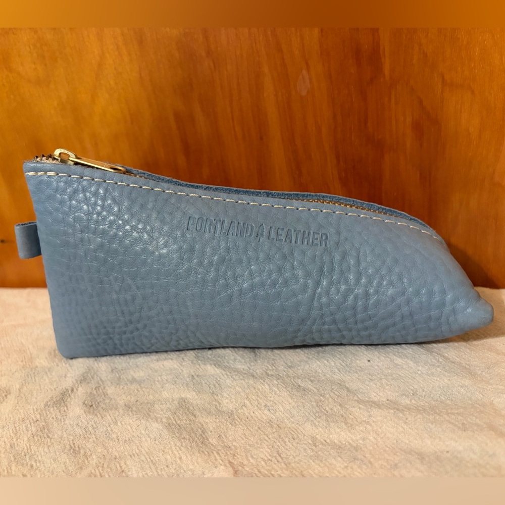 Portland Leather Slate Blue Pouch
